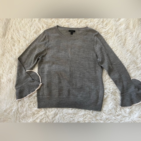 J. Crew Tops - J. Crew 100% Merino Wool Crewnecklace w/ ruffle sleeve - Size L